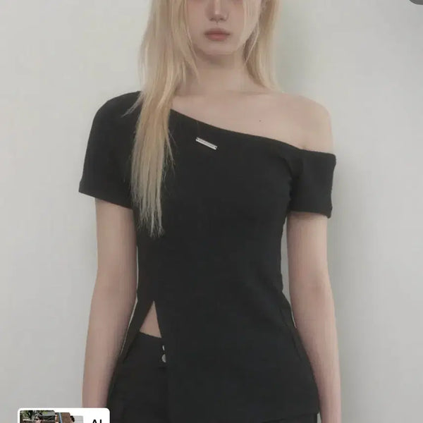 [BUNJANG] Etto Sometime One-shoulder Basic Slit Top (Black) / 에트오소메 One-shoulder Basic Slit Top (Black)