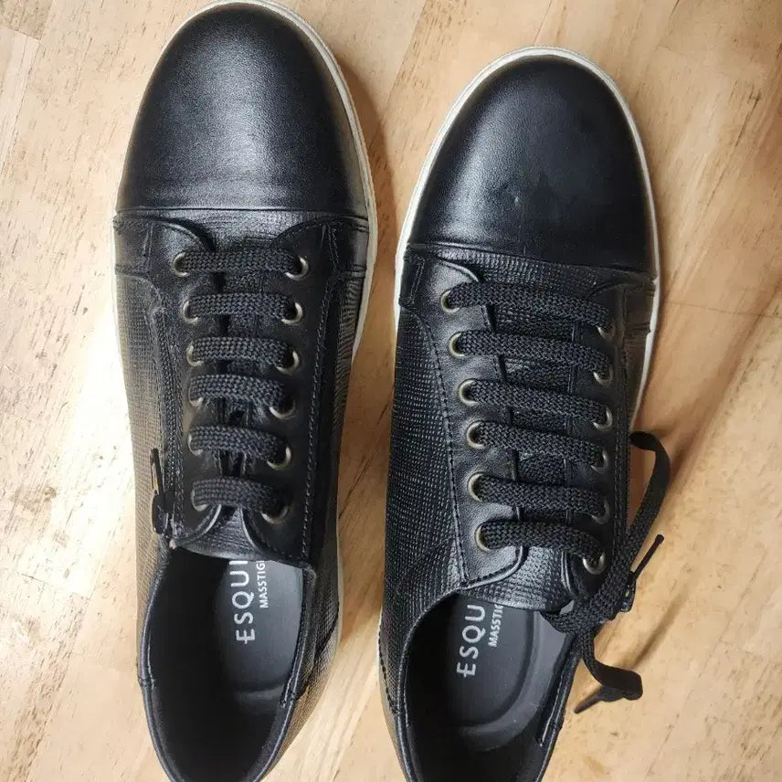 [BUNJANG] Esquire 250 Sneakers / 새상품.기스.미세얼룩) 에스콰이어 250 스니커즈