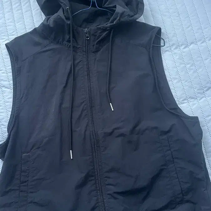 [BUNJANG] Hooded Vest Black / 후드 조끼