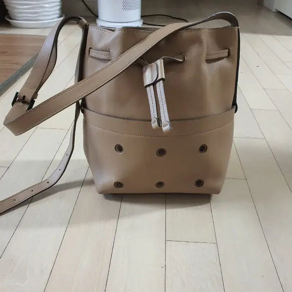 [BUNJANG] Beanpole Leather Drawstring Bag / 빈폴 가죽 복조리가방(끈 길이조절) 상태 굿