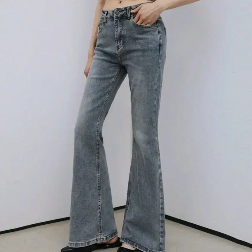 [BUNJANG] MILLIONCOR® Fomigray Bootcut Denim Pants / 밀리언코르 포미그레이 부츠컷 데님팬츠