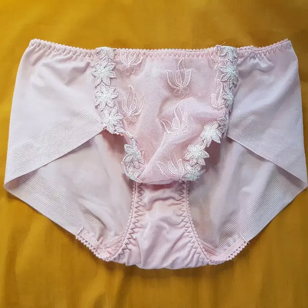 [BUNJANG] Venus Elegant Women's Briefs (Used, Size M) / 비너스 우아한 여성팬티 (중고)