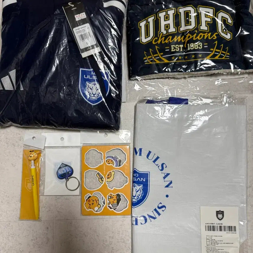 [BUNJANG] Random Box Components Bundle Set / 울산hd 렌덤박스 구성품 정가보다 싸게 판매