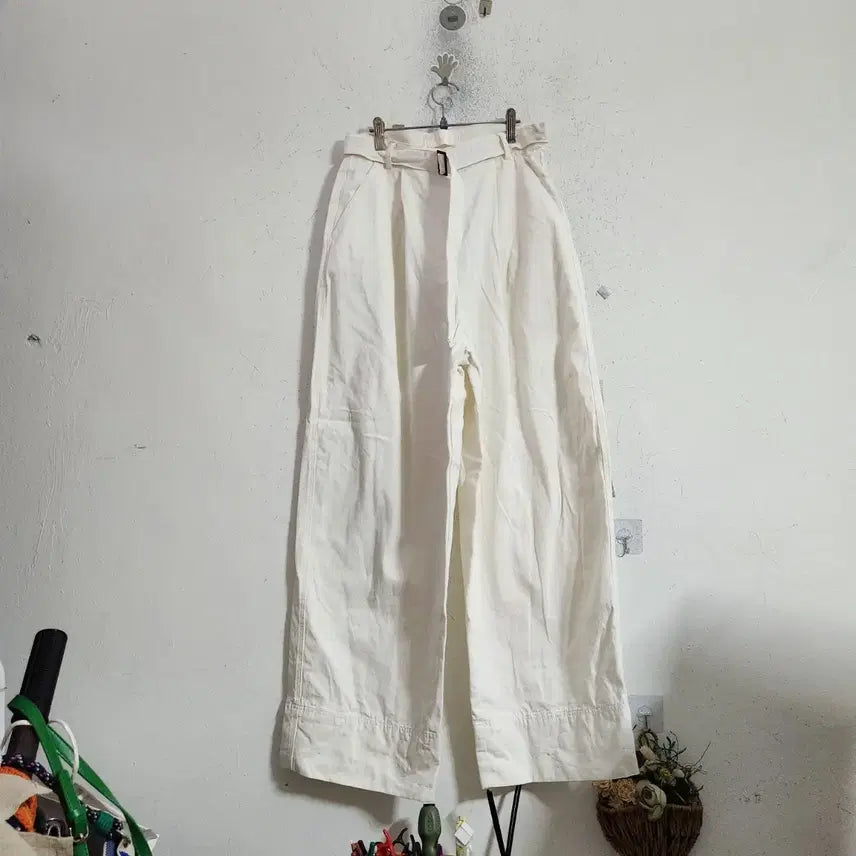 [BUNJANG] White Belt Wide Pants / 화이트 벨트 와이드 팬츠