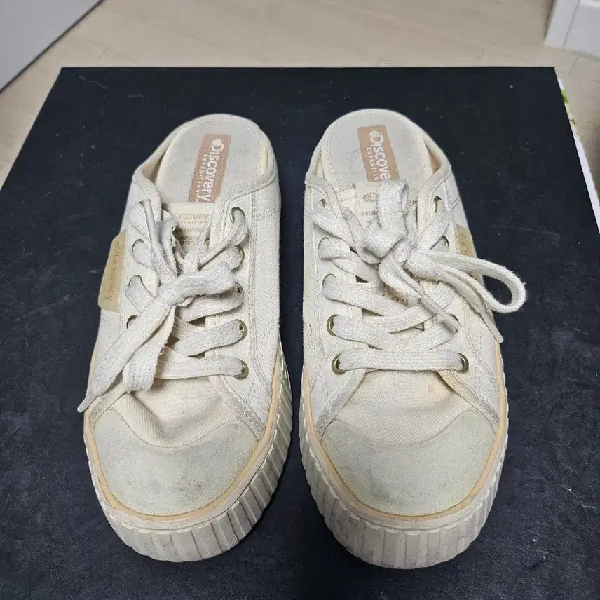 [BUNJANG] Discovery Expedition Sneakers / 디스커버리 익스페디션 스니커즈 245mm 상태매우좋음