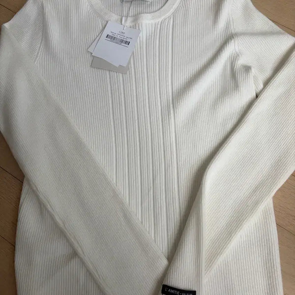 [BUNJANG] LINE EDITION Knit New Arrival / 라인어디션니트 새상품
