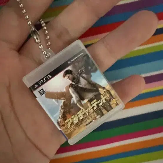 [BUNJANG] Uncharted 3: Drake's Deception Game Keychain (Sealed) / (미개봉)플레이스테이션 게임 키링