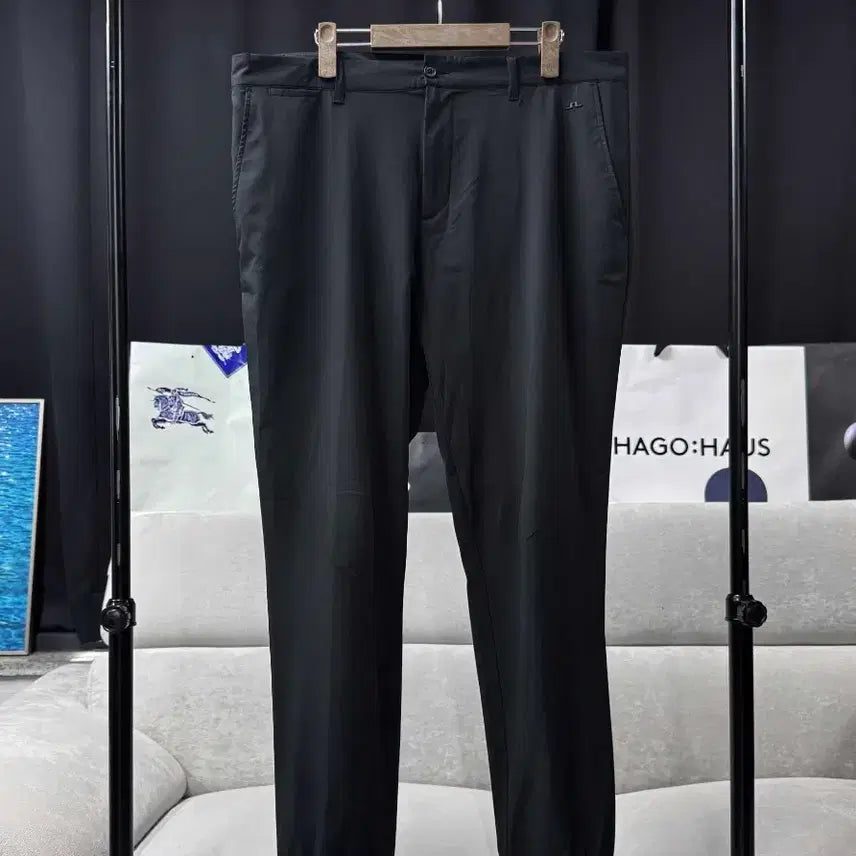 [BUNJANG] Lindberg Swing Jogger Pants Black / 린드버그 스윙/조거/바지