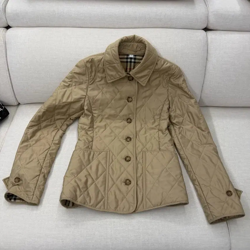 [BUNJANG] Burberry Quilted Jacket Beige S / 버버리 퀄팅 자켓 S 베이지