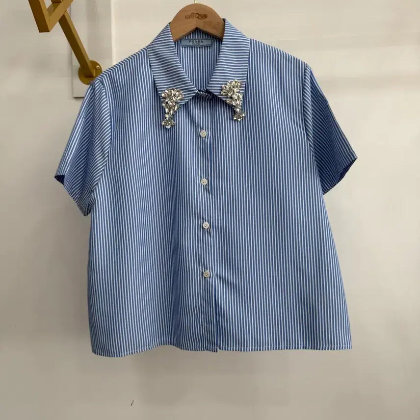 [BUNJANG] Striped Blue Short-Sleeve Shirt / 스트라이프 블루 셔츠반팔티