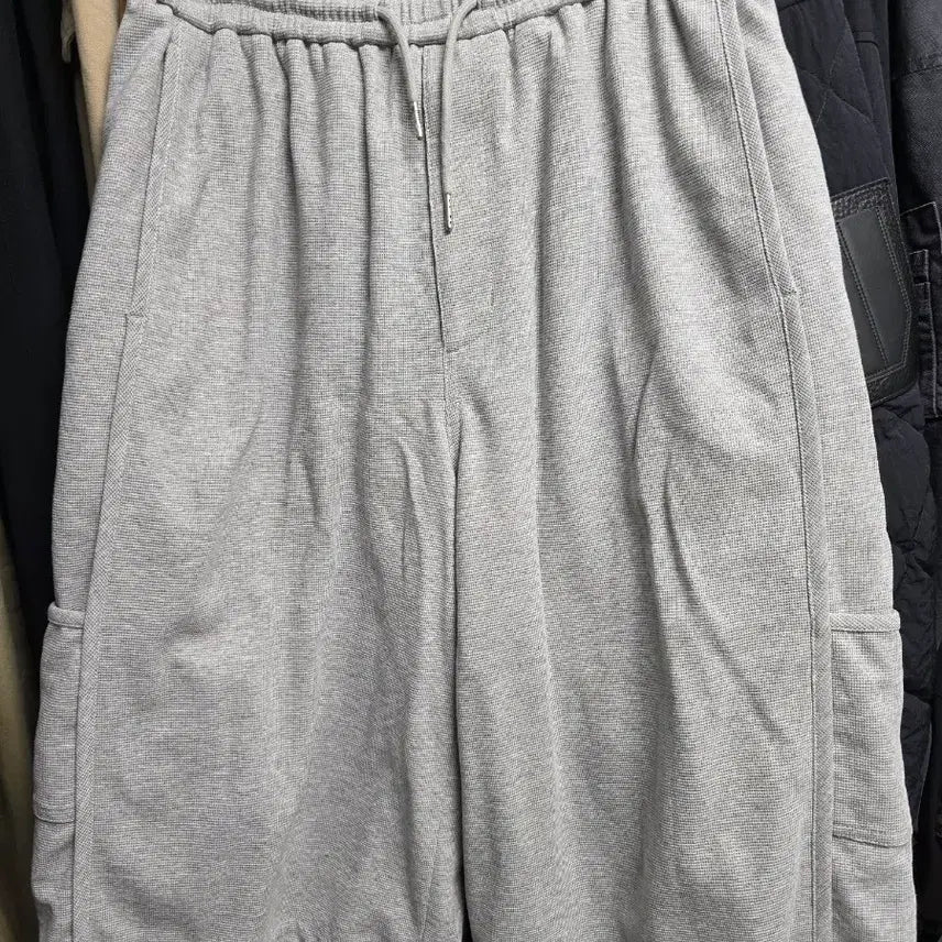 [BUNJANG] JUUN.J 26SS Waffle Bermuda Pants / 준지 / 26ss 와플 버뮤다 팬츠 48