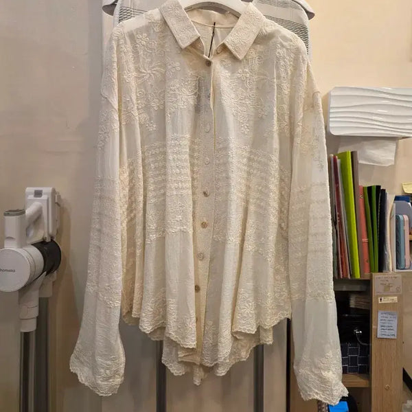 [BUNJANG] Ivory Lace Blouse / 레이스 블라우스 아이보리