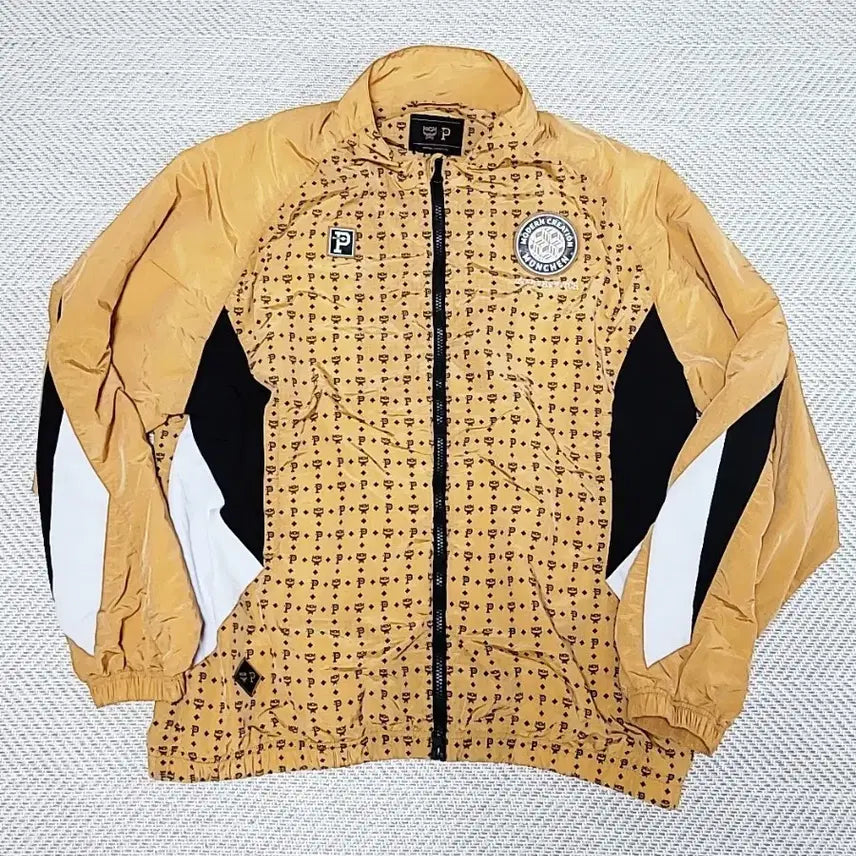 [BUNJANG] MCM x Over The Pitch Collaboration Jersey Jacket / MCM x 오버더피치 협업 져지 자켓