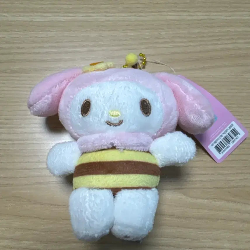 [BUNJANG] My Melody Bee Plush Keychain 8cm / 마이멜로디 꿀벌 인형 키링 8cm