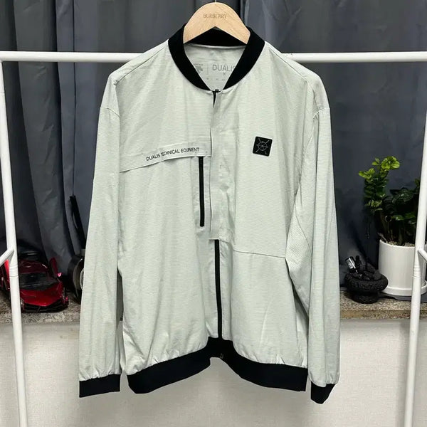 [BUNJANG] Descente Dualis Technical Jacket Men's Size 105/110 / [ 데상트 ] 정품 / 남성105/110 / 듀알리스 테크니컬 자켓