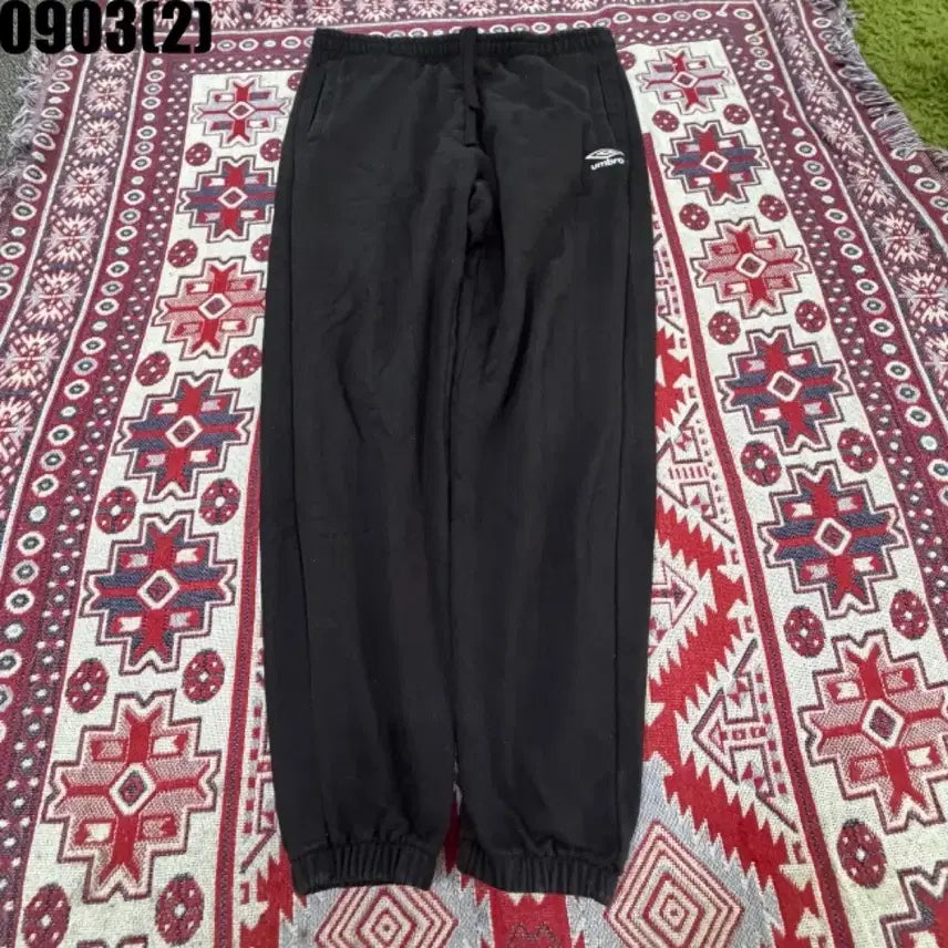 [BUNJANG] Umbro Training Pants Black L / 엄브로 트레이닝 바지 블랙 L 0903