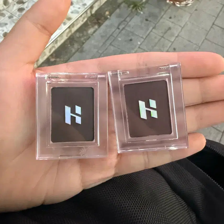 [BUNJANG] Holika Holika Single Eyeshadow - Melted Hazel & Dark Espresso / 홀리카홀리카 싱글섀도우 멜티드헤이즐 다크에스프레소 판매