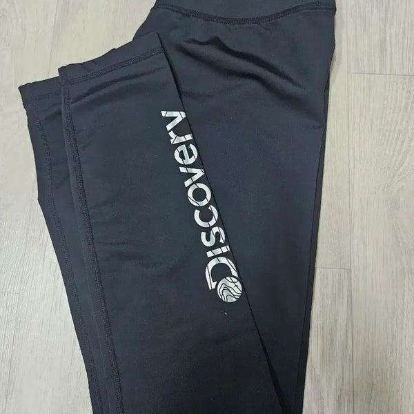 [BUNJANG] Discovery Black Rash Guard Leggings / 디스커버리 레깅스 블랙 래쉬가드