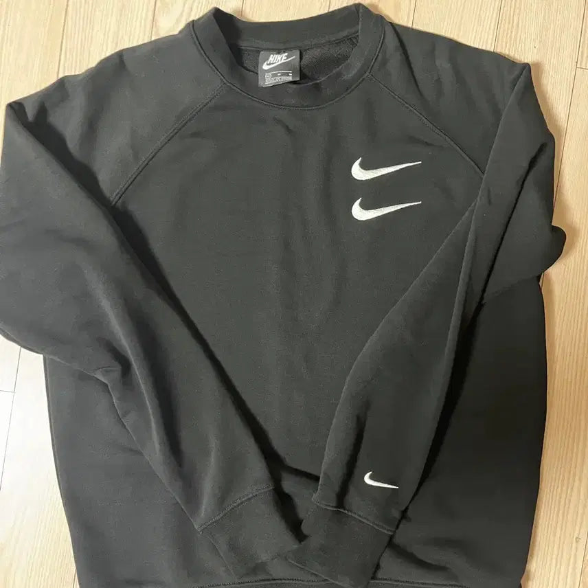 [BUNJANG] Nike Double Swoosh Sweatshirt Black / 나이키 더블스우시 맨투맨