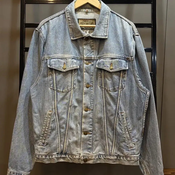 [BUNJANG] Armani Jeans Washed Denim Trucker Jacket / [M] 아르마니진 ARMANI JEANS 워싱 데님 자켓 6.9