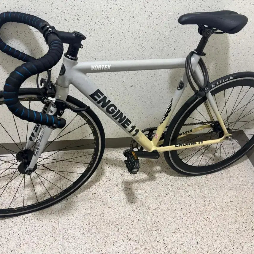[BUNJANG] Engine 11 Vortex Fixed Gear Bicycle / Engine 11 Vortex 픽시 자전거