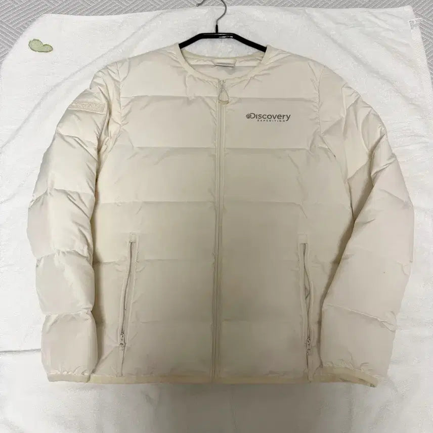 [BUNJANG] Discovery Lightweight Padded Jacket / 디스커버리 경량패딩