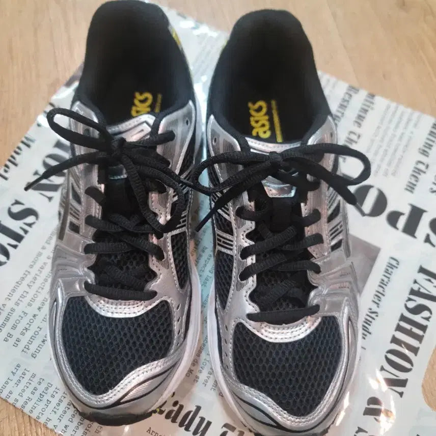 [BUNJANG] ASICS Gel-Kayano Black 255 / 아식스 젤카야노 블랙 255