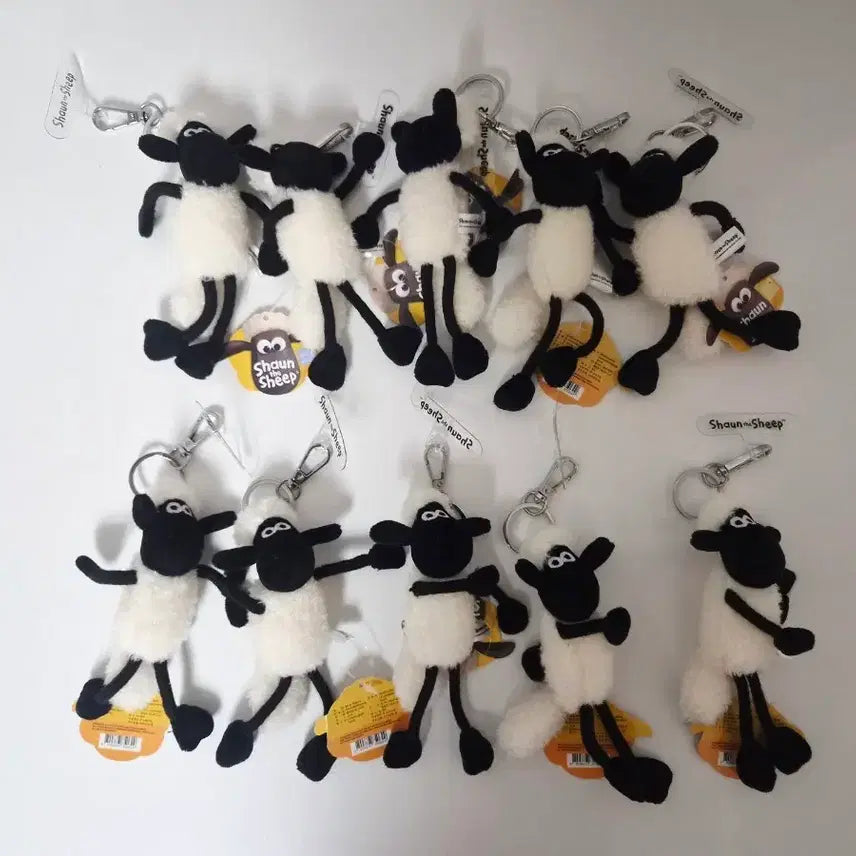 [BUNJANG] Shaun the Sheep Plush Keychain / 숀더쉽 인형 키링(핸드폰 데코 키링 가능)