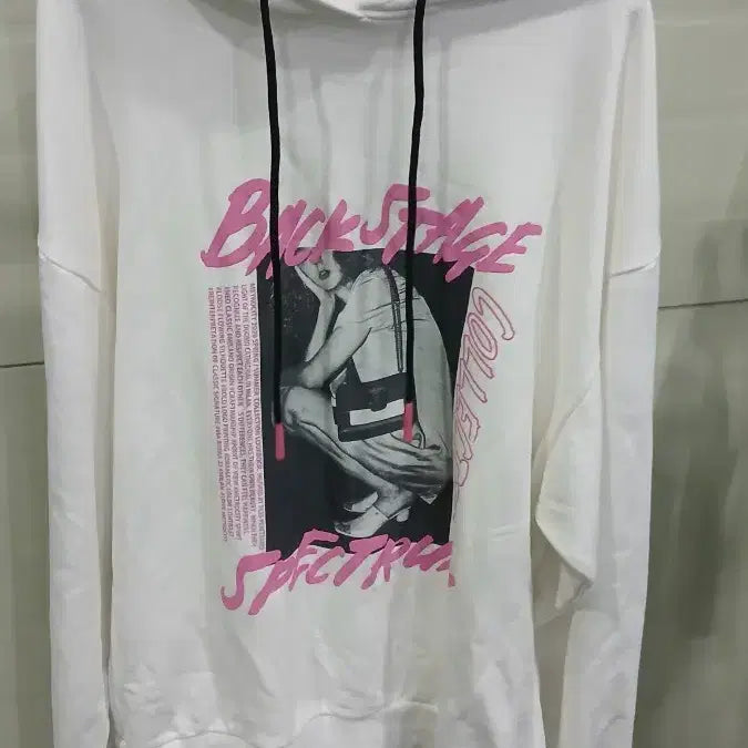 [BUNJANG] Metrocity White Oversized Hoodie L / 메트로시티 후드티 화이트 L사이즈 실측은110사이즈이상오버핏
