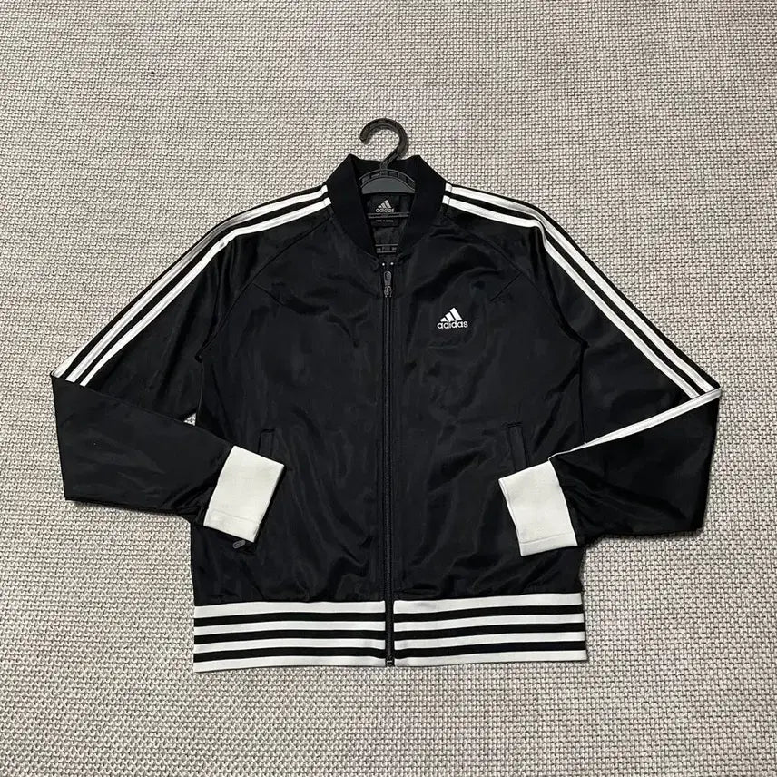 [BUNJANG] Adidas Black Track Jacket (M) / M 아디다스 검희 져지 자켓 B.7413