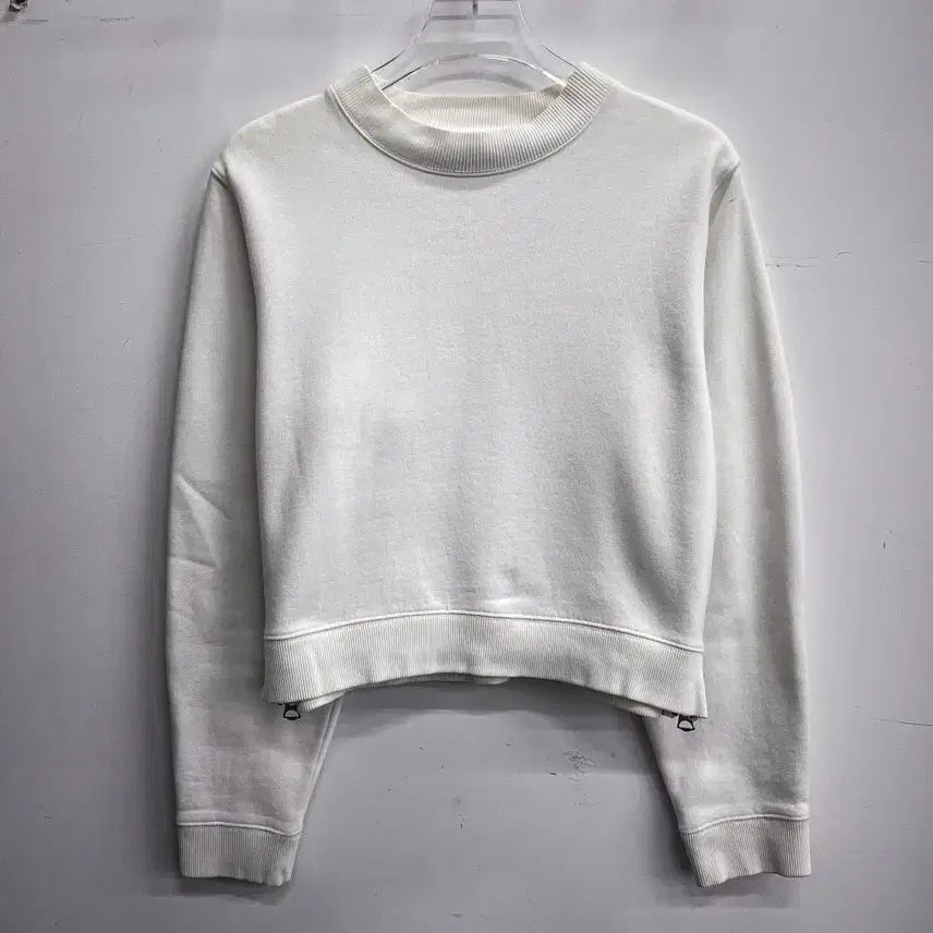 [BUNJANG] Acne Studios Side Zip Cropped Sweatshirt (Korean M) / 아크네스튜디오 사이드 지퍼 크롭 맨투맨 (국내 M) AG101