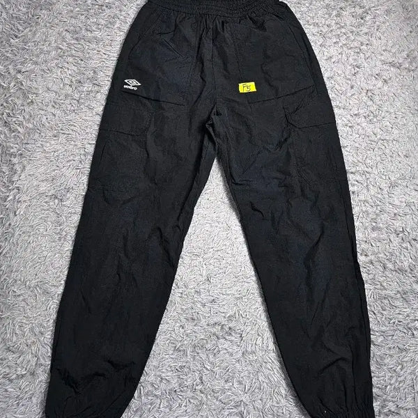 [BUNJANG] Umbro Woven Cargo Pants Black S / 엄브로 우븐 카고 팬츠 블랙 S F5