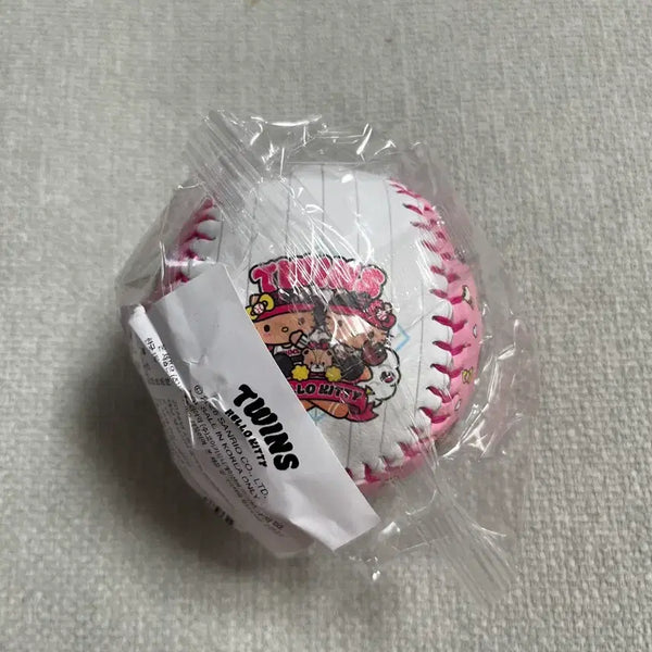 [BUNJANG] LG Twins Tanning Hello Kitty Limited Edition Baseball (Sealed) / LG트윈스 태닝키티(헬로키티) 기념구 미개봉
