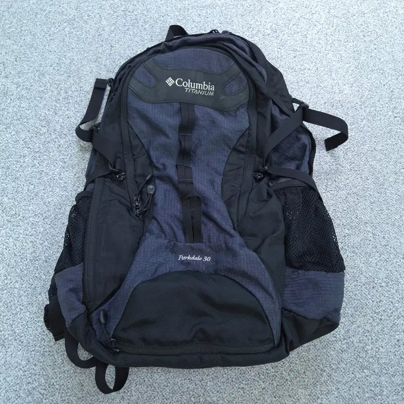 [BUNJANG] Columbia O/S Backpack Bag / O/S 콜롬비아 백팩 가방 | 0904B21