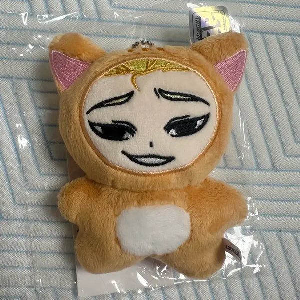 [BUNJANG] Lookism Kim Jun-goo Cat Plush / 외지주 외모지상주의 김준구 고양이 인형 굿즈