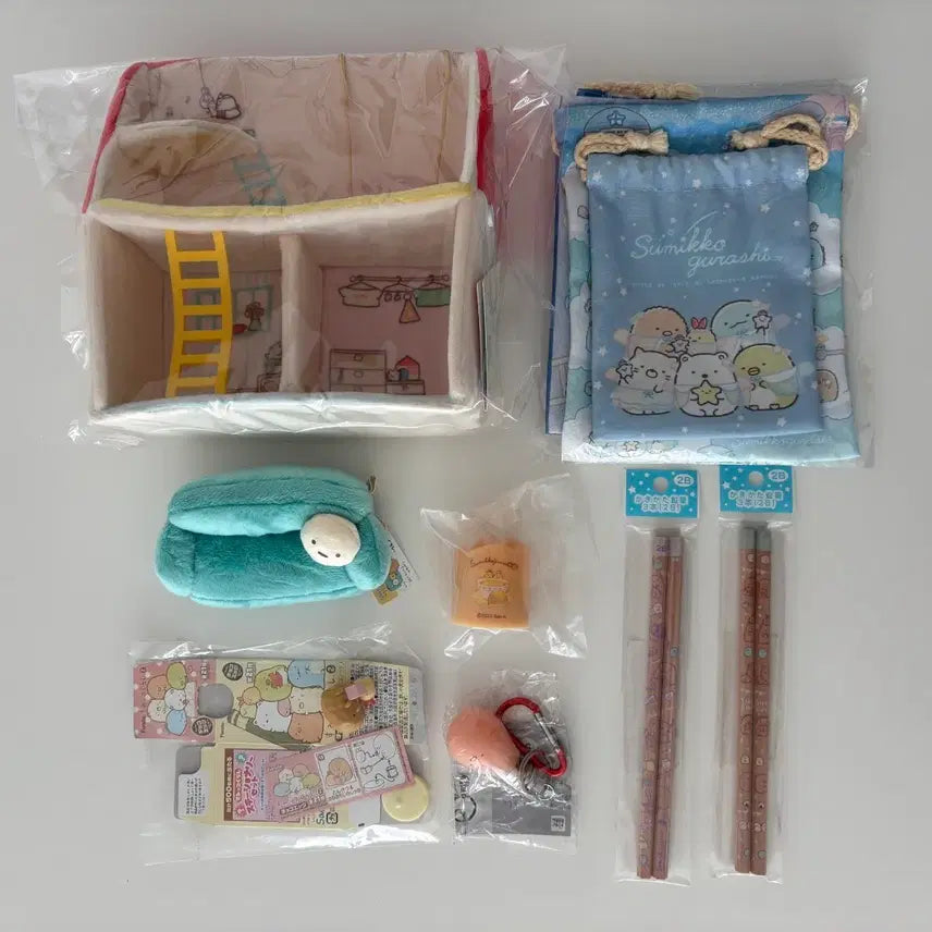 [BUNJANG] Sumikko Gurashi House Sofa Pouch Gacha Choco Egg Figure / 스밋코구라시 하우스 집 소파 연칠 파우치 가챠 초코에그 피규어