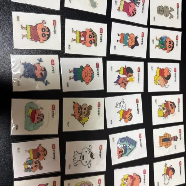 [BUNJANG] Crayon Shin-chan CGBG Seal Bundle Set (24 Types, No Duplicates) / 짱구 젤리 띠부씰 24종 무중복 일괄