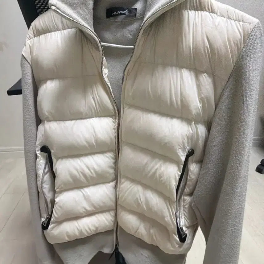 [BUNJANG] Knit Padded Jacket White M Size / 니트패딩 흰색M