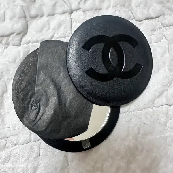 [BUNJANG] Chanel Black Mirror / 샤넬 거울 블랙