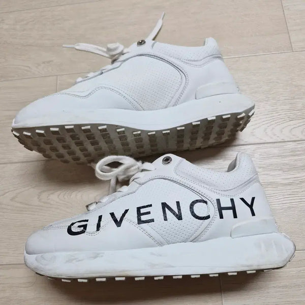 [BUNJANG] Givenchy Women's Sneakers / 지방시 여성 스니커즈