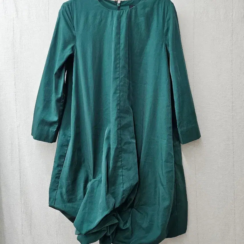 [BUNJANG] COS Asymmetrical Balloon Dress / COS 코스 비대칭 벌룬원피스 ~55