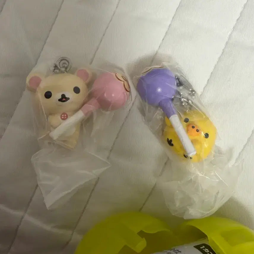 [BUNJANG] Rilakkuma Chupa Chups Gacha Keychain Set / 리락쿠마 츄파춥스 키링 가챠 판매 새상품 코리락 키이로이토리