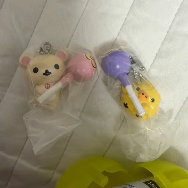 [BUNJANG] Rilakkuma Chupa Chups Gacha Keychain Set / 리락쿠마 츄파춥스 키링 가챠 판매 새상품 코리락 키이로이토리