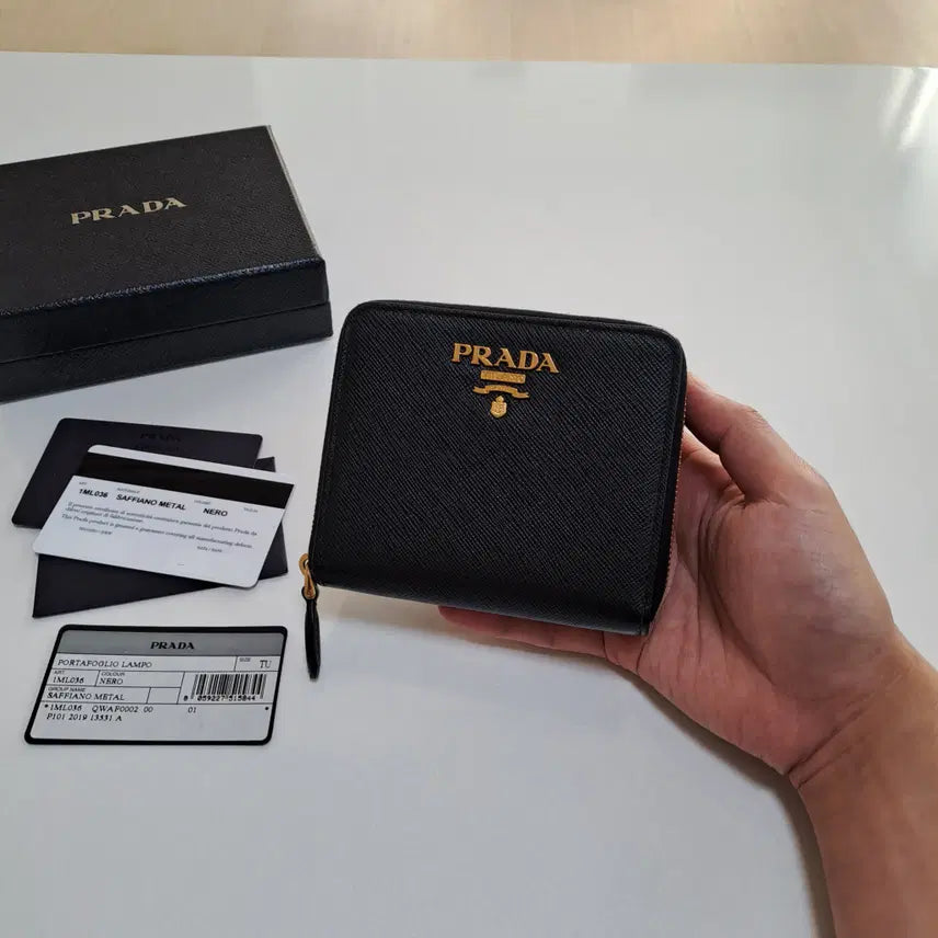 [BUNJANG] Prada Saffiano Metal Compact Zipper Wallet / [100%/정품] 프라다 사피아노 메탈 컴팩트 지퍼 반지갑