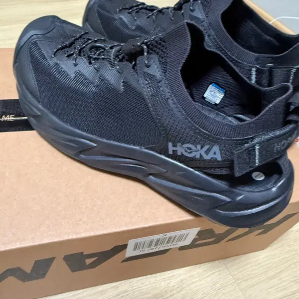 [BUNJANG] Hoka Hopara 2 Sandals / 호카 호파라 2 새상품, 285mm