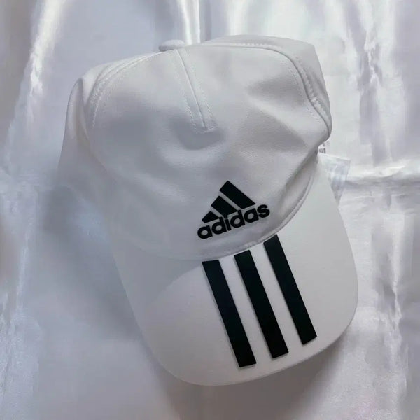 [BUNJANG] Adidas Three-Stripes Cap White / 아디다스 adidas 삼선 볼캡 화이트 흰색 캡 모자