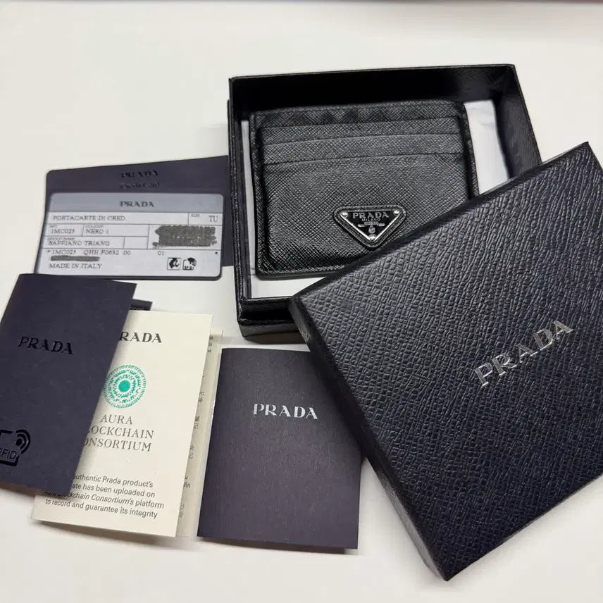 [BUNJANG] Prada Saffiano Card Holder Black (Silver Logo) / 프라다 사피아노 카드지갑 블랙(은장로고)