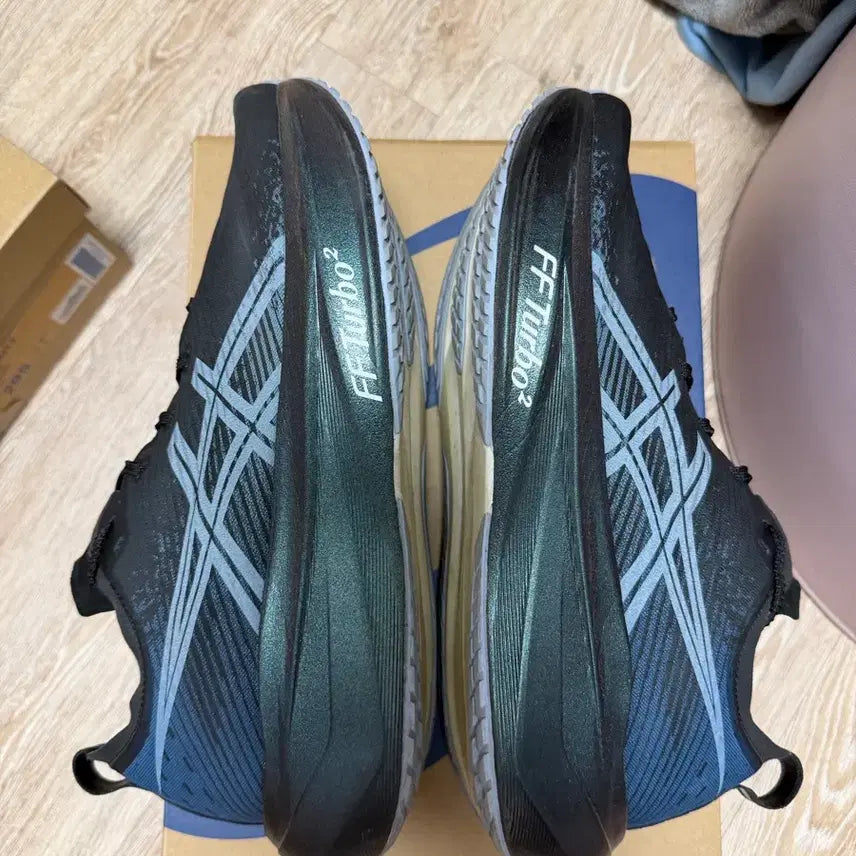[BUNJANG] Asics Megablast Black Running Shoes / 아식스 메가블라스트 블랙 290