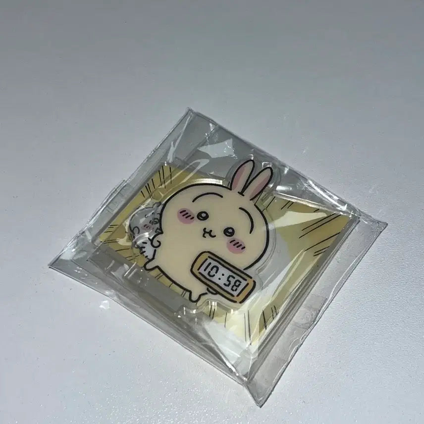 [BUNJANG] Chiikawa Usagi Random Acrylic Stand / 치이카와 우사기 먼작귀 랜덤 아크릴스탠드