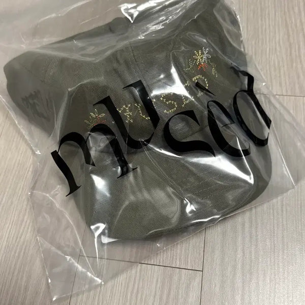 [BUNJANG] Muzed Logo Ball Cap / <새상품> 뮤제드 로고 볼캡 판매합니다